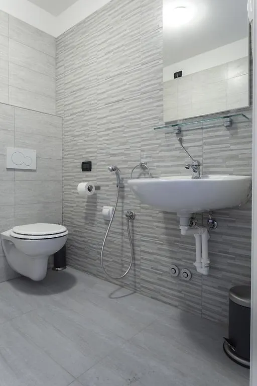 Easy Venice Rooms 1-2 Mestre Guest house