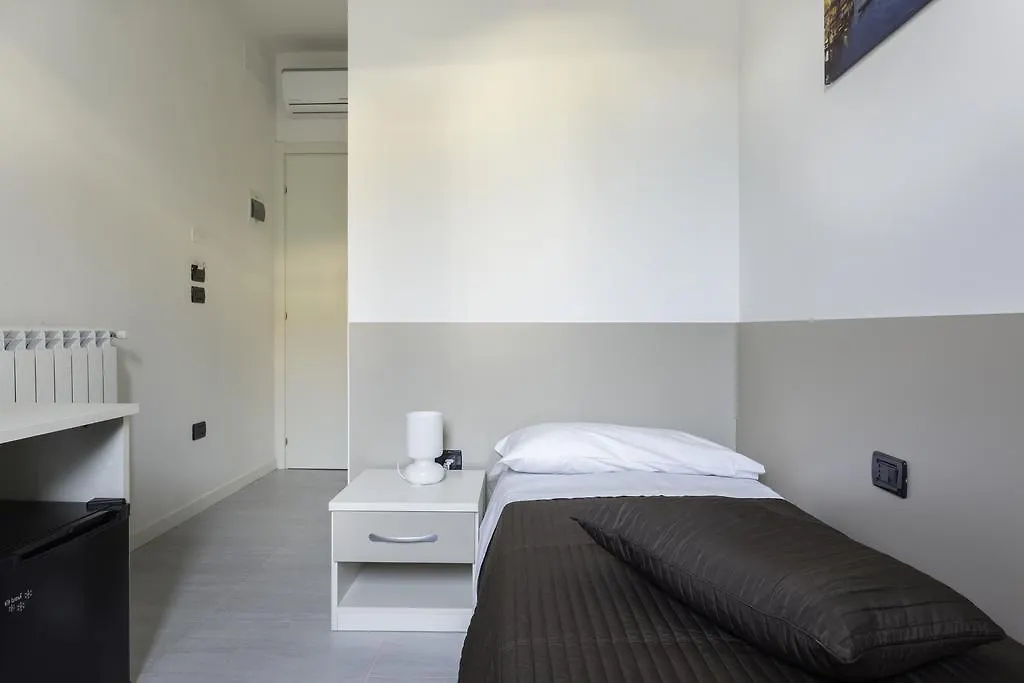 Easy Venice Rooms 1-2 Mestre Guest house
